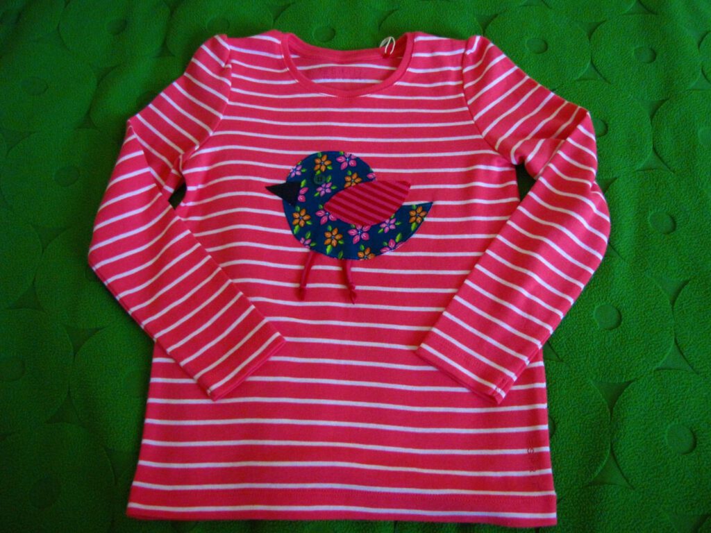 Kids clothing