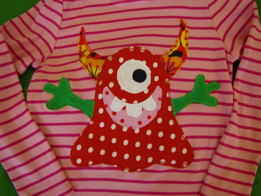 Kids clothing
