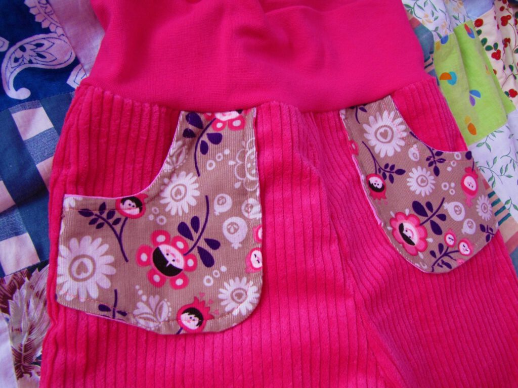 Kids clothing