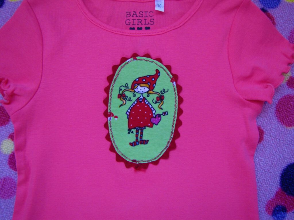 Kids clothing