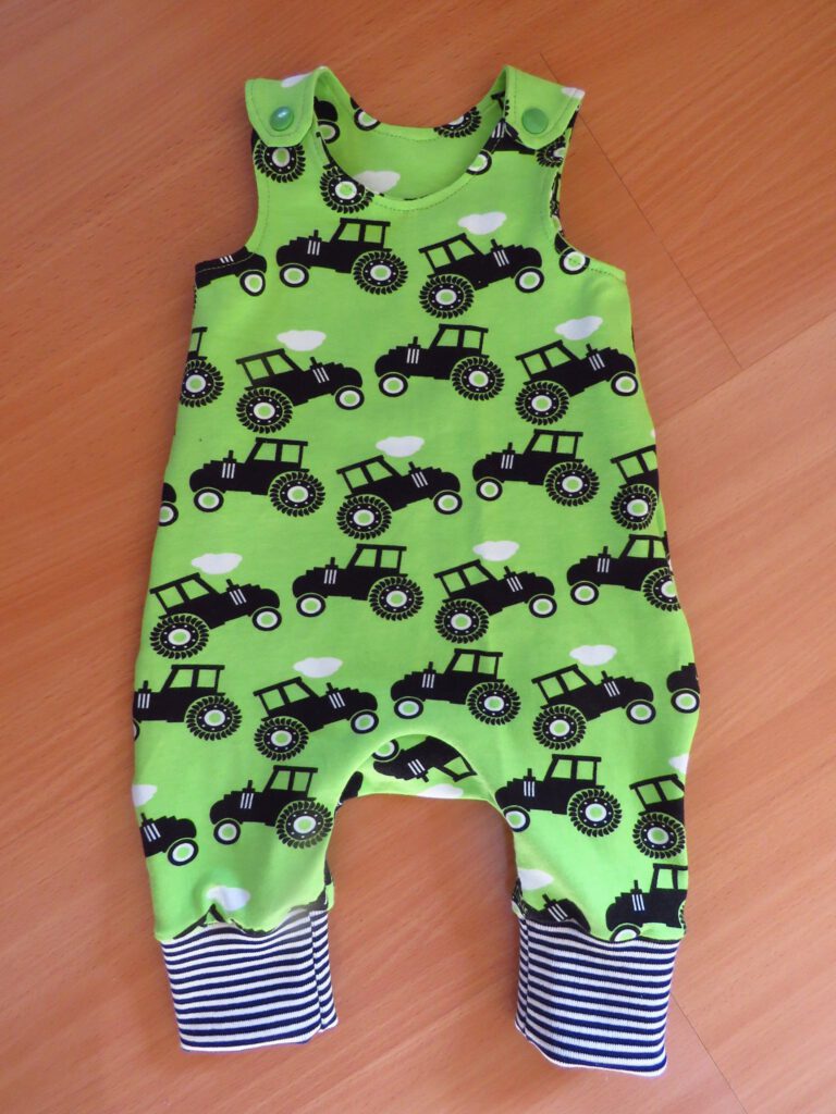 Baby clothes