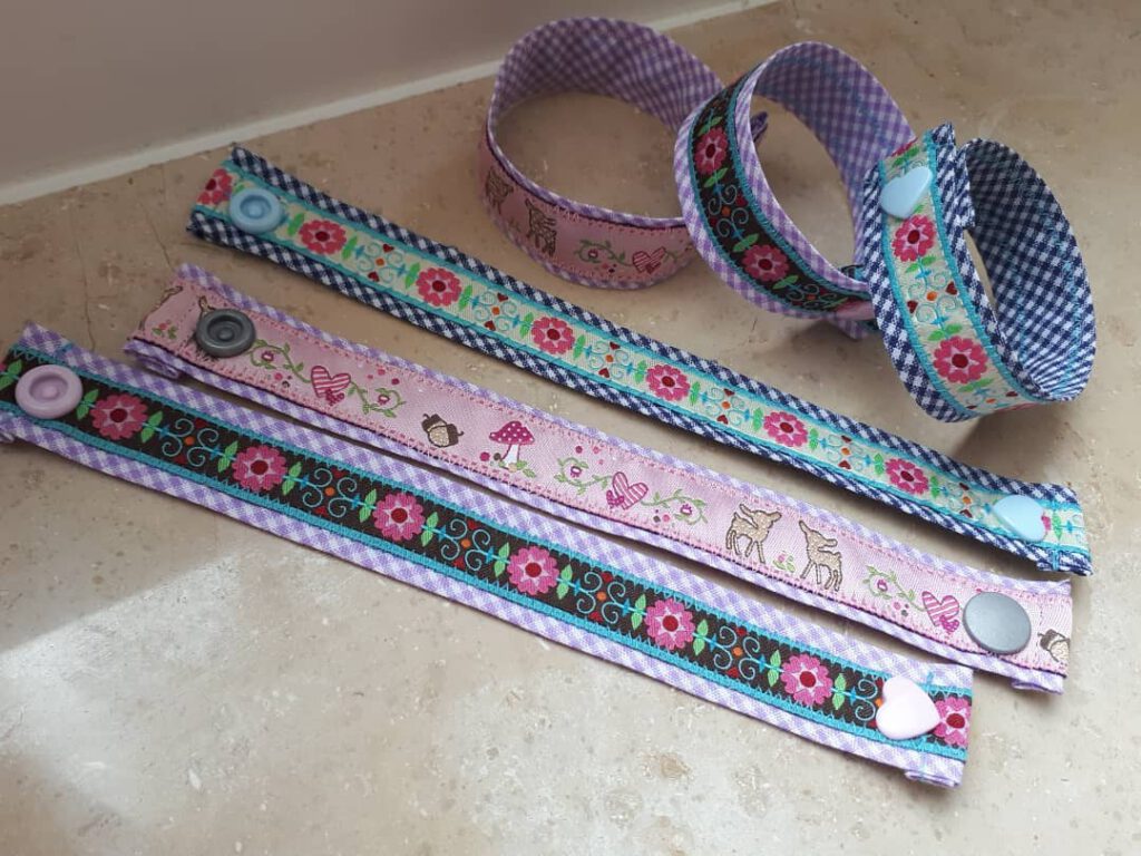 Friendship bracelets